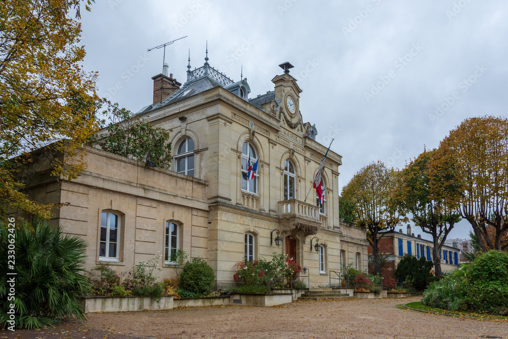 Mairie de Fontenay-aux-Roses, Hauts-de-Seine, France Mairie de Fontenay-aux-Roses, Hauts-de-Seine, France