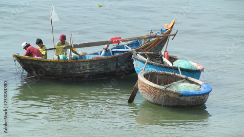 Fototapeta Naklejka Na Ścianę i Meble -  Vietnam. The special fishermen boats 
