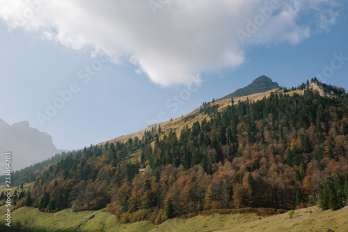 Herbst in den Bergen photo