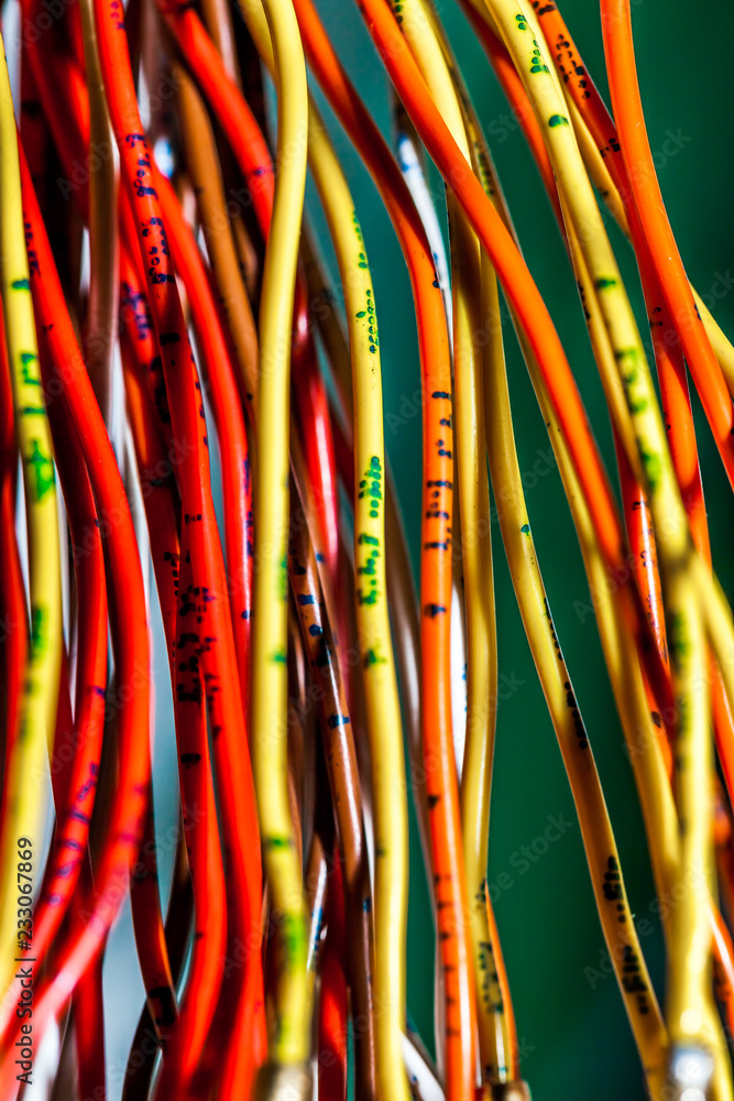 Batch of yellow and red 12 Volt cables with miniature brass pin ...