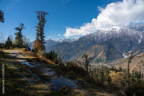  Indian Himalayas mountains in Manali Rohtang Pass  © NEWTRAVELDREAMS