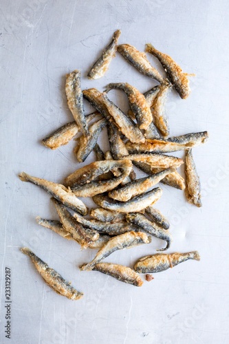 Fried smelts (seen from above)