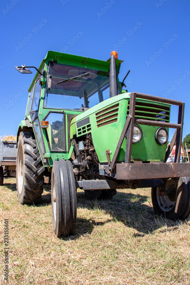 Tracteur ancien Tracteur ancien