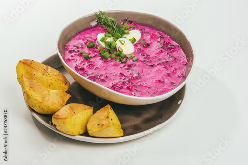 Lithuanian cold beet soup (Saltibarsciai)