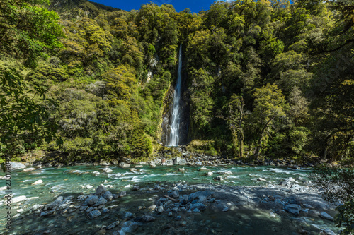 Thunder Creek Waterfall in Mt Aspiring National Park  Haast Pass  West Coast Region  South Island  New Zealand