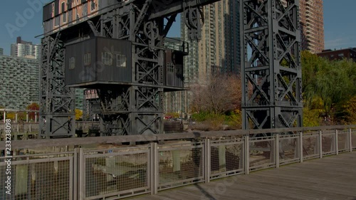 Long Island City Sign Pan Up