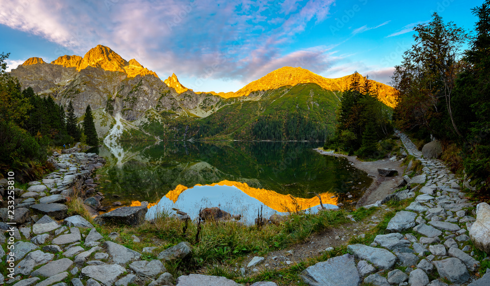 mountain lake during sunrise - Morskie Oko, Tatra Mountains, Poland - obrazy, fototapety, plakaty 