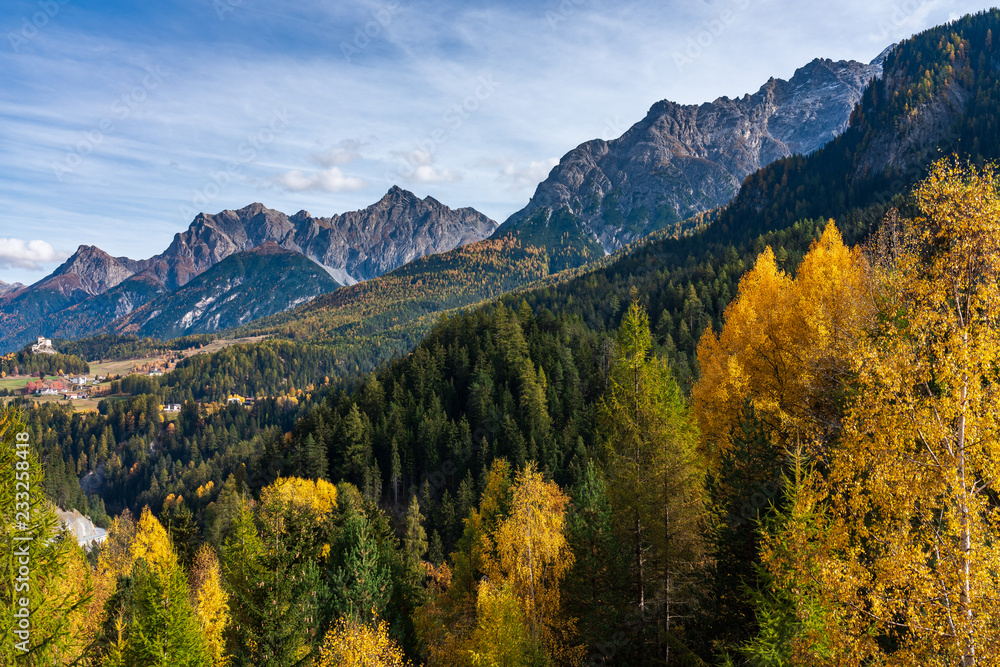 Schweiz - Graubünden - Ardez