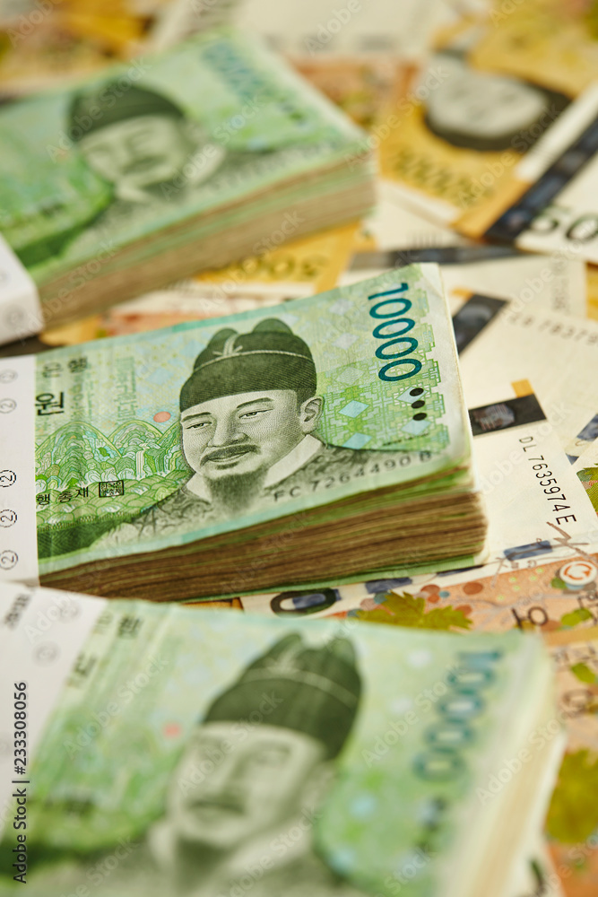 Korean won banknotes 