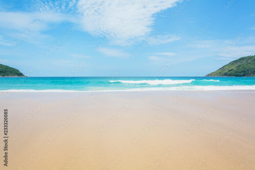 Fototapeta premium Beach sea in summer