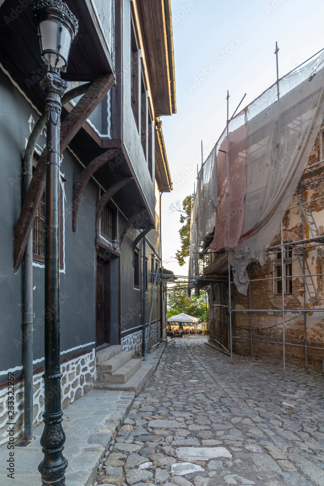 Fototapeta premium old streets plovdiv