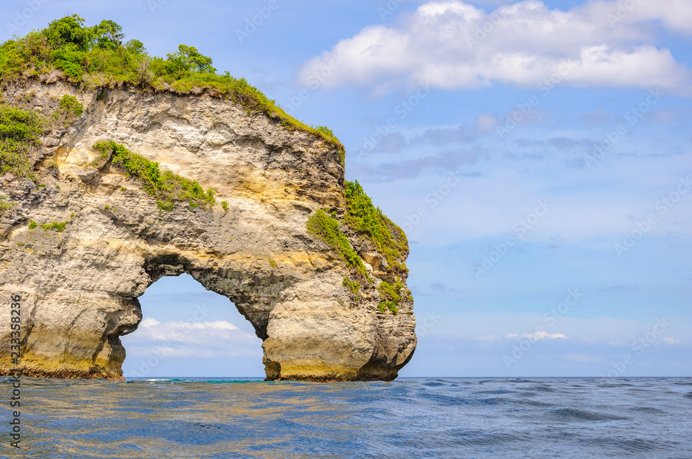 Fototapeta premium Sea rock