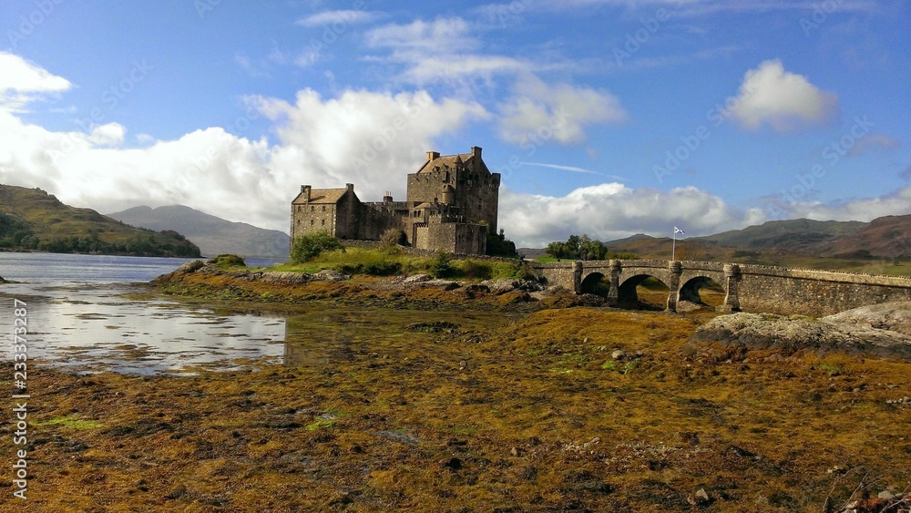Chateau  en Écosse eilean donan castle