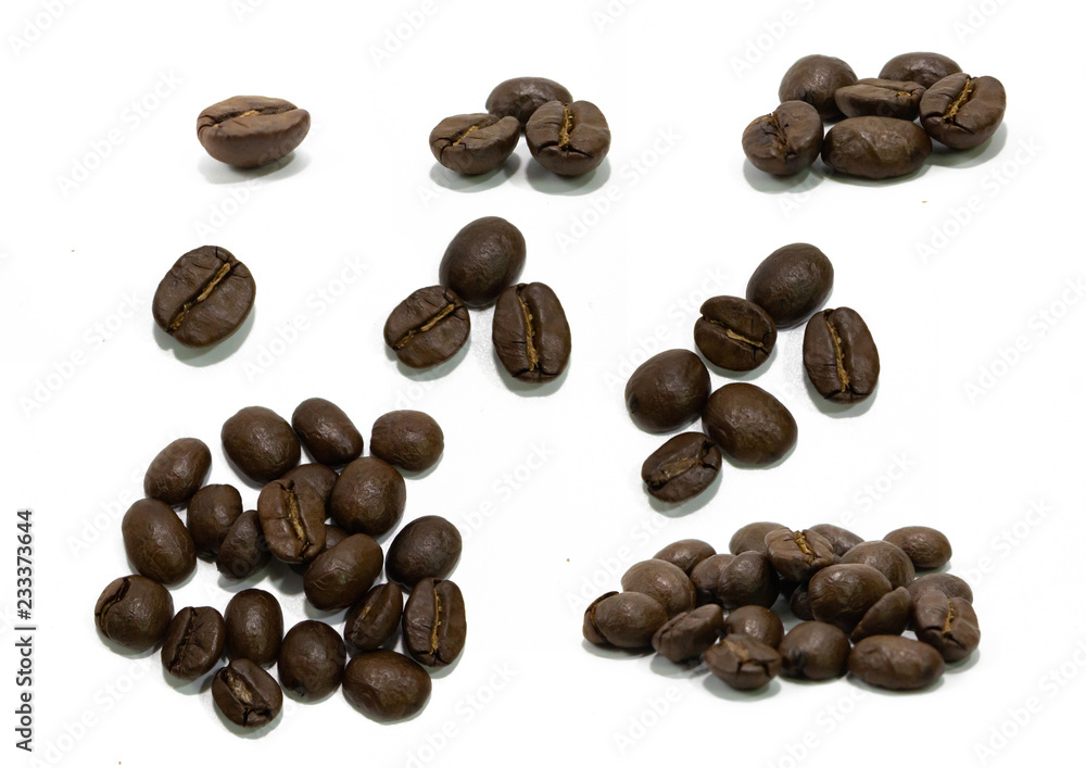 Obraz premium Pack of coffee beans isolated on white background.