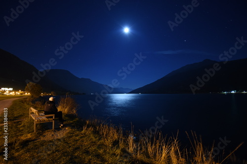 notte sul lago