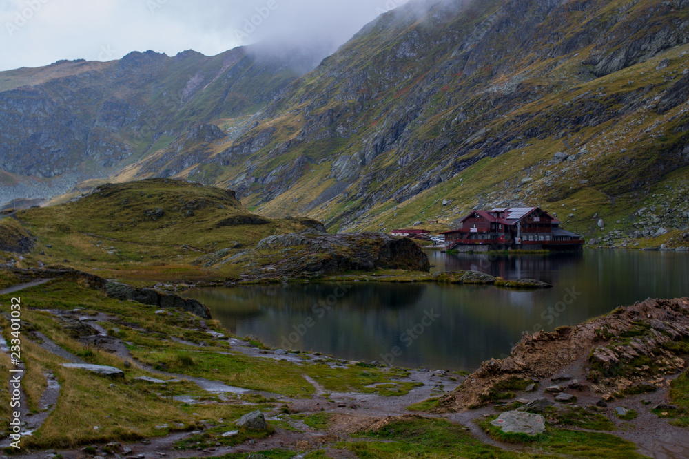 Fototapeta premium Mountain landscape, Balea Lake in Romania