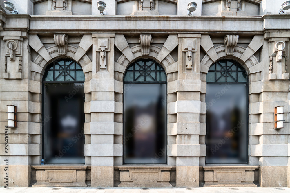 Obraz premium European building windows..