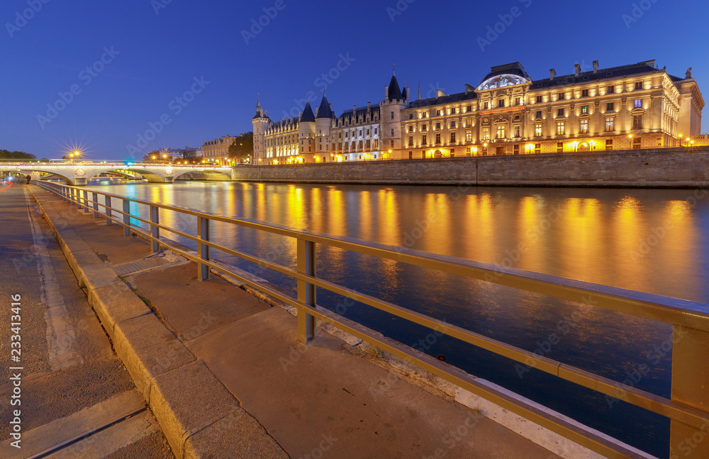 Paris. Quay in the night light.