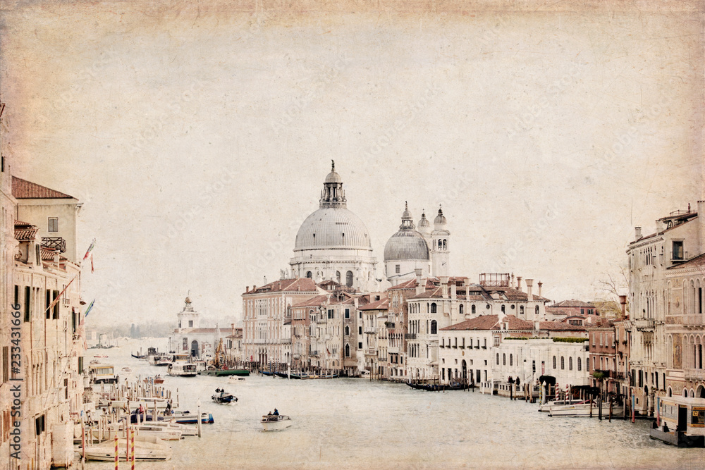Fototapeta premium Santa Maria della Salute mit Boot grunge