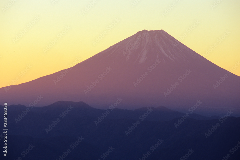 Dyed Fuji - 染まる富士