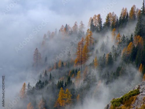 beautiful autumn hiking in berchtesgadener alps