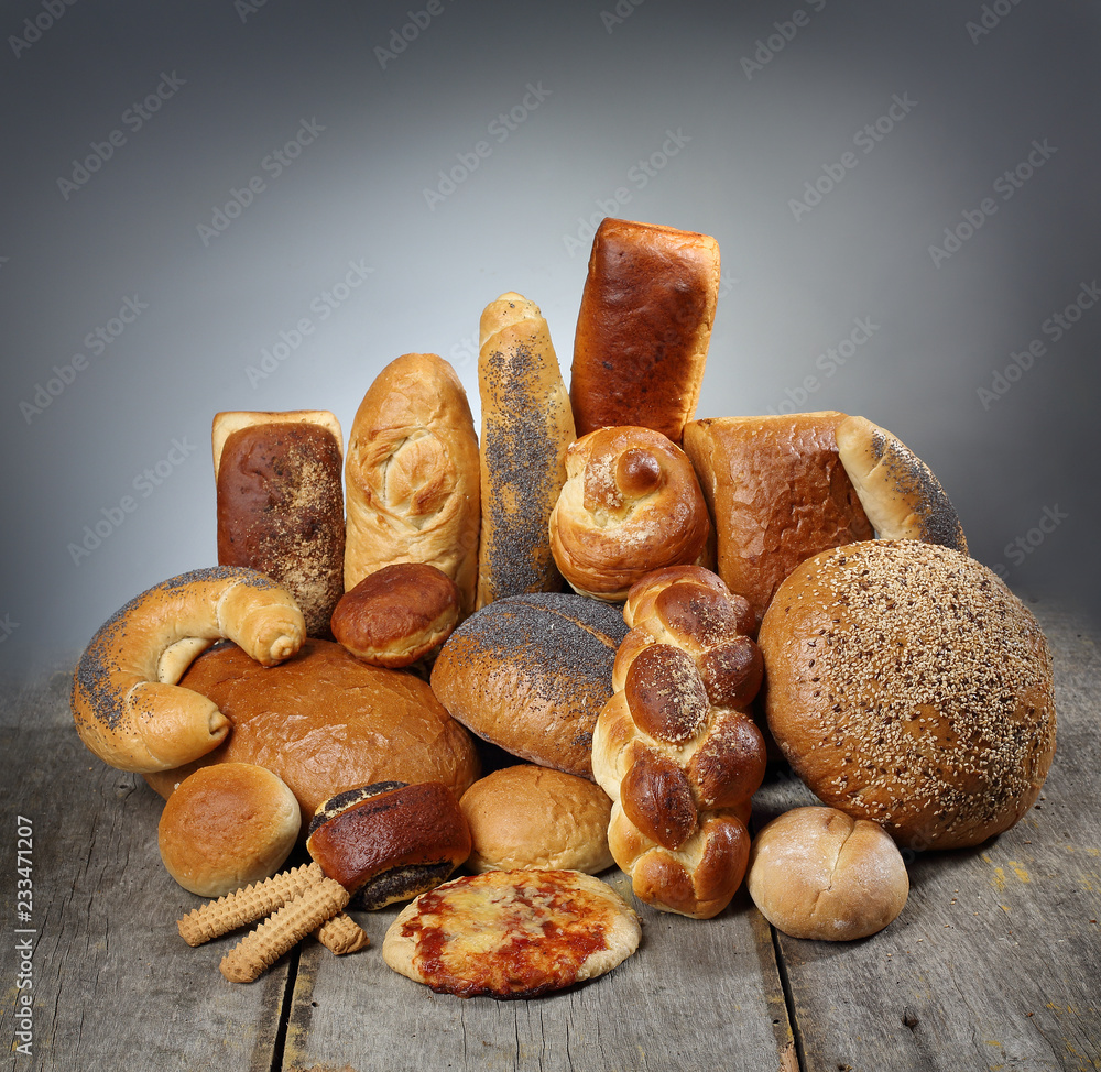 Obraz premium Pieczywo chleb i bułki