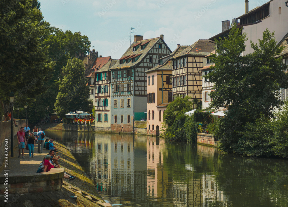 Strasbourg channels and colorful houses