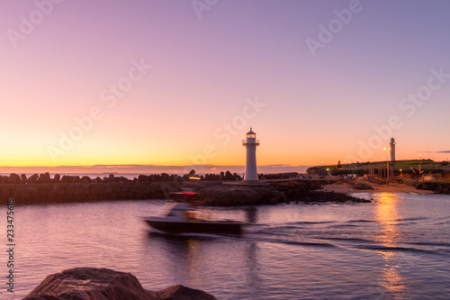 Breakwater Lighthouse, Wollongong Harbour © Ryan