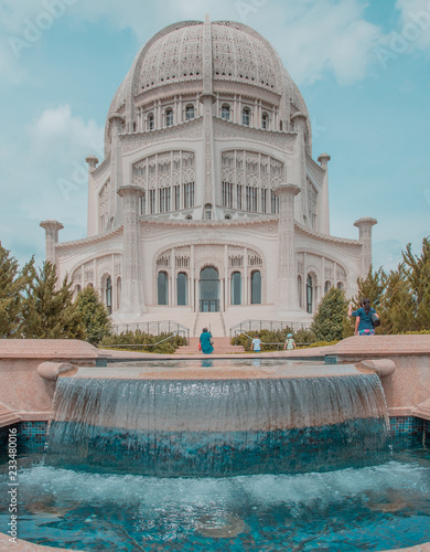 Bahá'í temple view