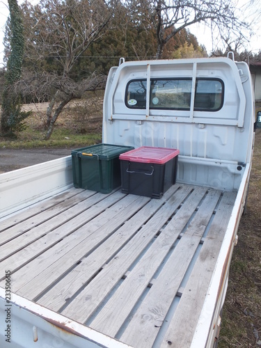 軽トラックの荷台