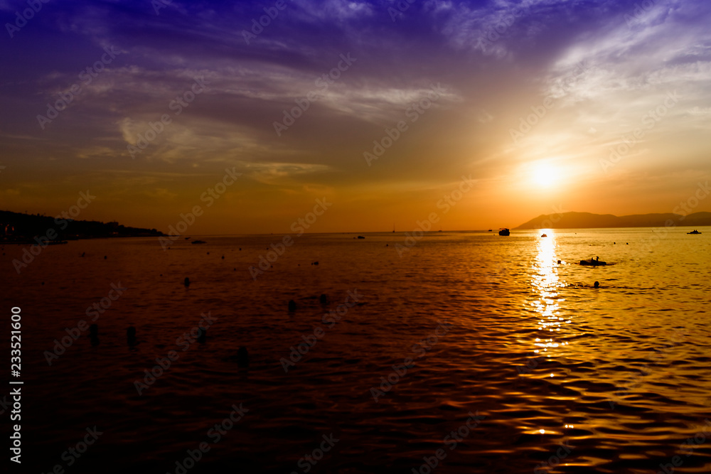 Obraz premium beautiful sunset on the Black Sea in summerin the village of Kabardinka