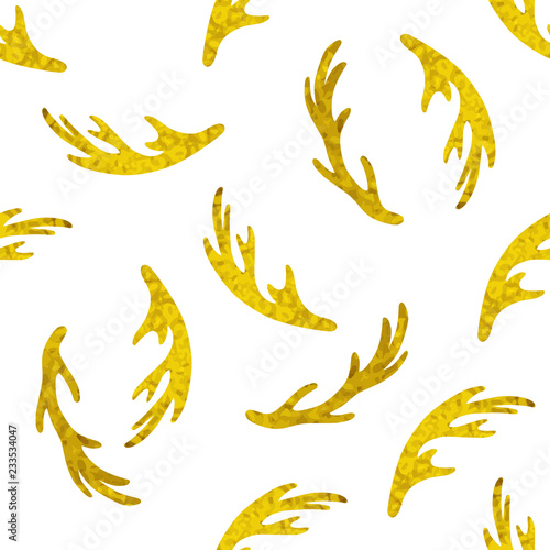 Pattern with golden deer horns.