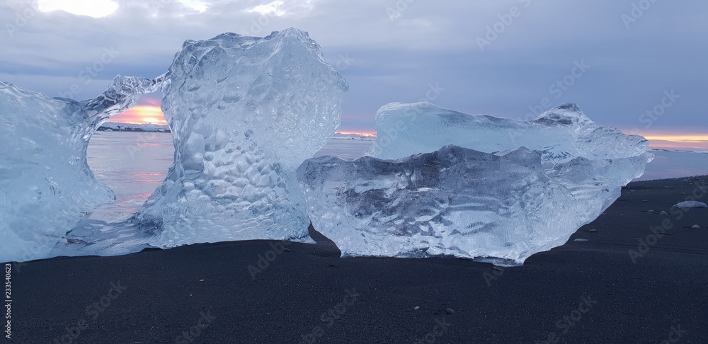 diamond beach islande iceberg et couché de soleil