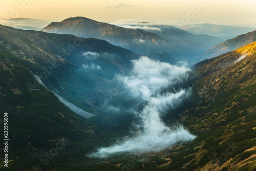 Fototapeta Naklejka Na Ścianę i Meble -  Tatry Zachodnie - Jesień 2018