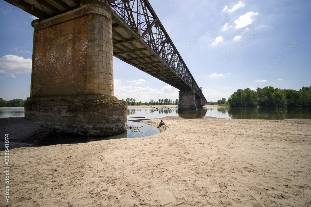 italien, Fluss, po, Pobrücke Occhiobello (SS16) stahlbrücke alt