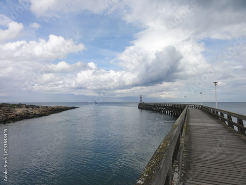 Wallpaper Mural Trouville en Normandie, France, en mai Torontodigital.ca