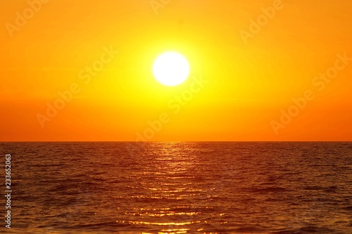 sunset sea © vartzbed