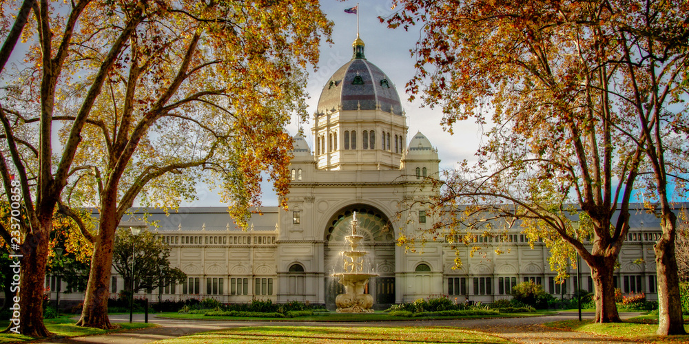 Obraz premium Melbourne Exhibition Buildings