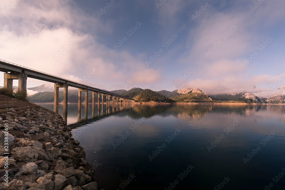 embalse embalse