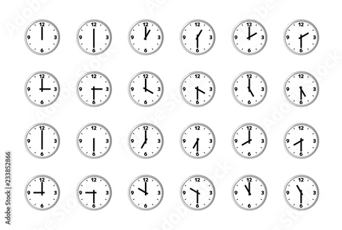 時計 30分 30分毎 シンプルなフレームの時計