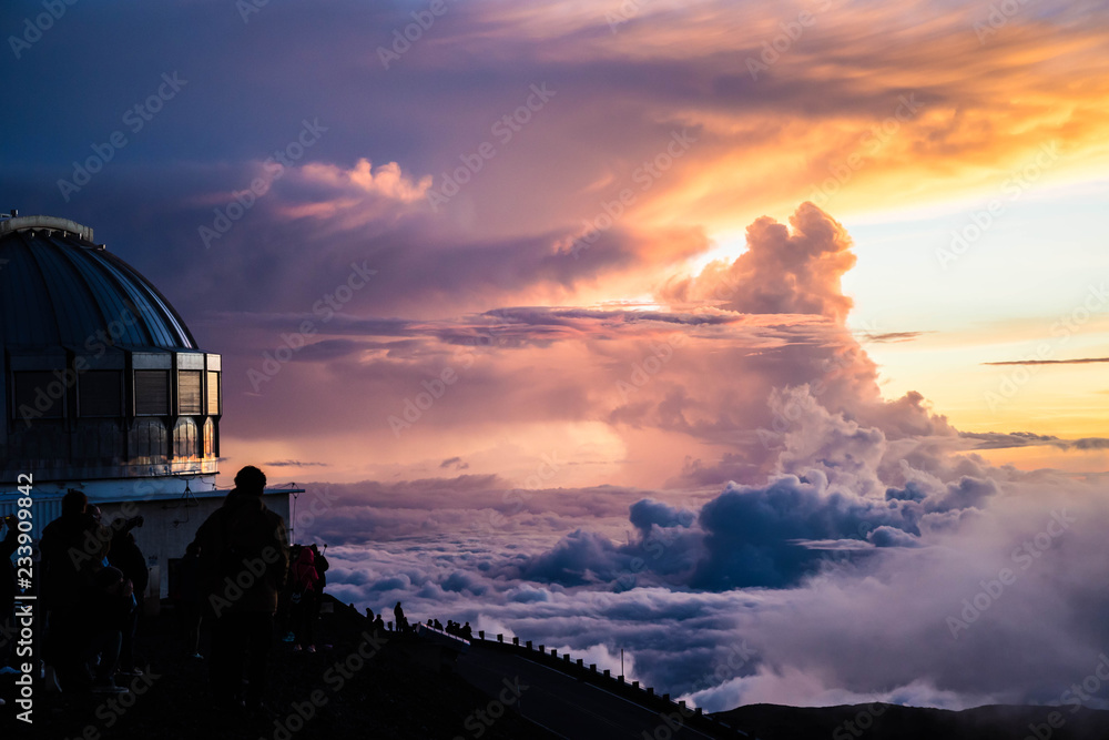 Obraz premium Sonnenuntergang am Mauna Kea, Big Island, Hawaii