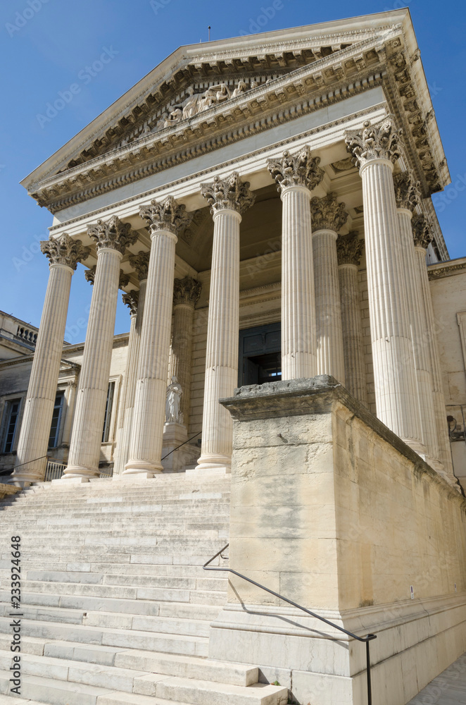 ancien tribunal de Montpellier en Occitanie, France