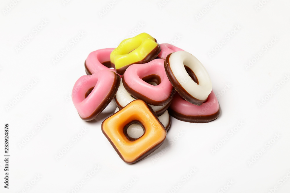 Fototapeta premium Chocolate candies isolated on white background