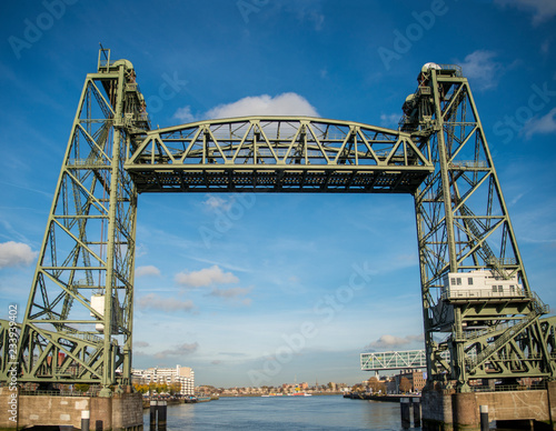 the old railraod bridge in Rotterdam © Chris Willemsen 
