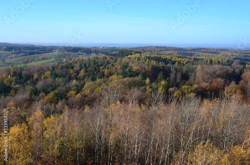 Erzgebirgslandschaft - Mittelgebirge - Erzgebirgsvorland im sonnigen Herbst