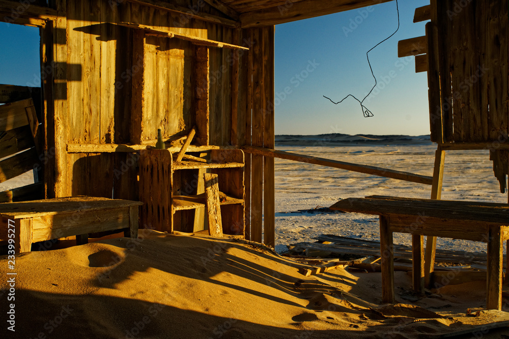 Fototapeta premium Namibia diamond mines - abandoned office