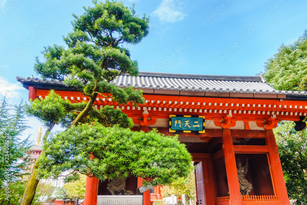 Sensoji Asakusa temple in tokyo japan.