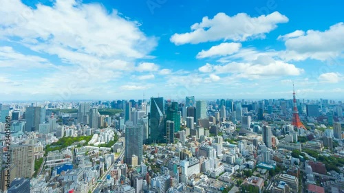 4k・東京風景・タイムラプス・青空に流れる白い雲 photo