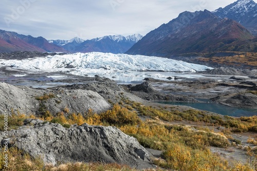 氷河の氷　Matanuska Glacier in alaska photo