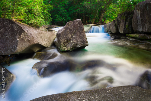 Babinda Boulders